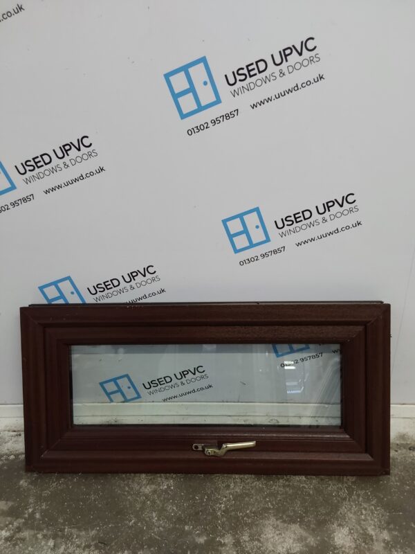 Used Woodgrain Upvc Window 895mm x 415mm W0133 - Image 2