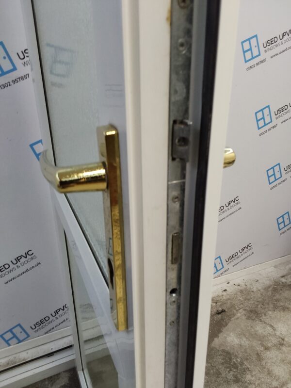Used White Upvc Back Door 845mm x 2020mm (reduce to 825mm) 0708 - Image 5