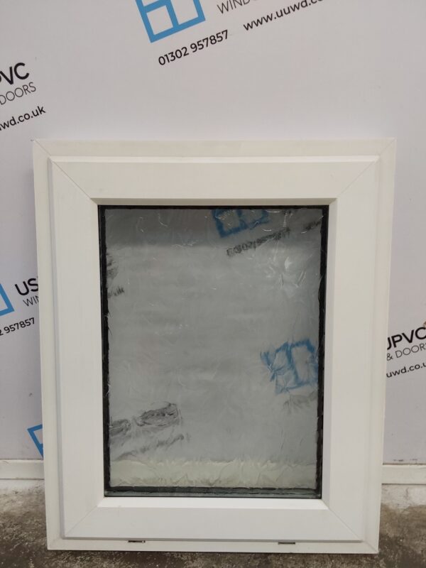 Used White Upvc Window 560mm x 680mm W0431
