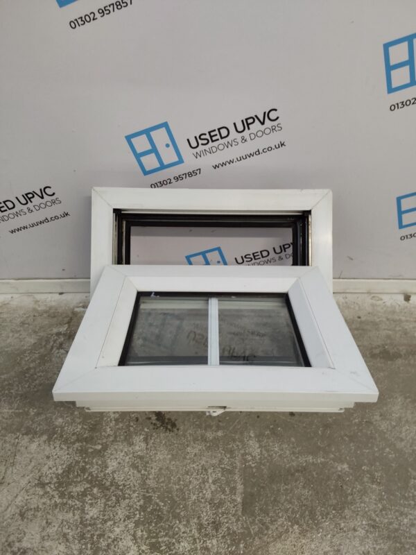 Used White Upvc Window 495mm x 415mm W0204 - Image 3