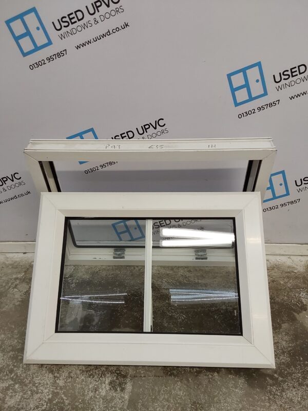 Used White Upvc Window 630mm x 465mm W0262 - Image 3