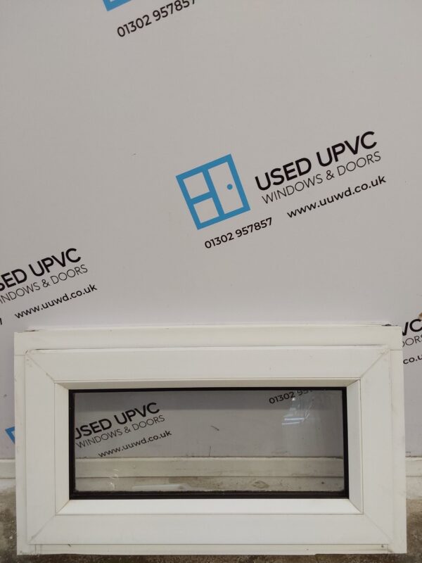 Used White Upvc Window 630mm x 365mm W0272
