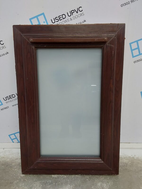 Used Rosewood Upvc Window 600mm x 880mm W0441