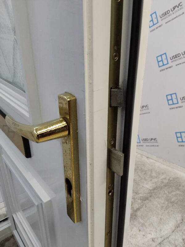Used White Upvc Front Door 915mm x 2100mm (reduce to 2080mm) 0126 - Image 5