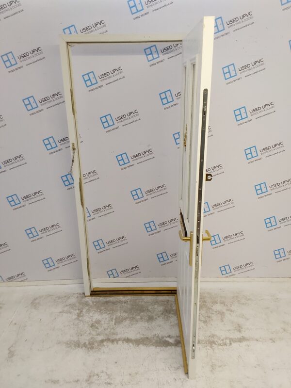 Used White Composite Front Door 905mm x 2075mm 0826 - Image 3