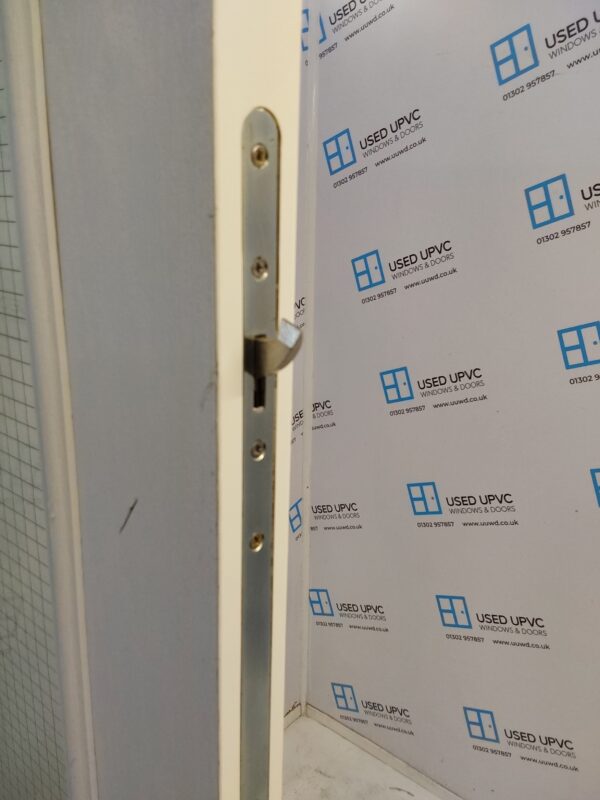 Used White Composite Front Door 905mm x 2075mm 0826 - Image 9