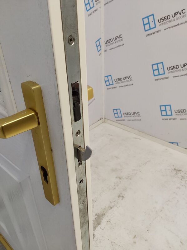 Used White Composite Front Door 905mm x 2075mm 0826 - Image 10