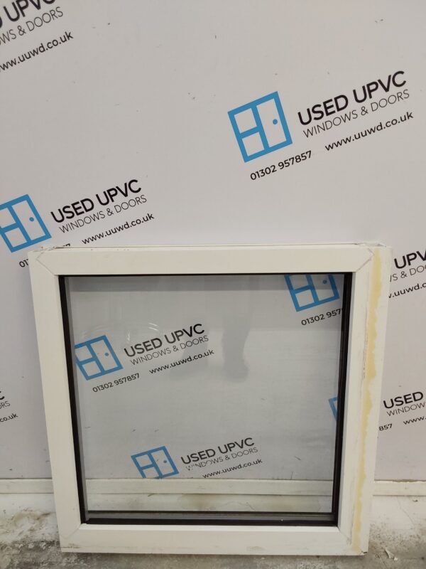 Used White Upvc Window 675mm x 675mm W0371 - Image 2