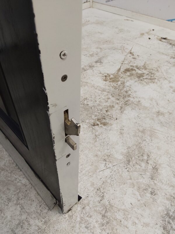 Used Black Composite Front Door 920mm x 2050mm 0216 - Image 10