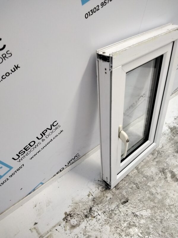 Used White Upvc Window 650mm x 415mm W0376 - Image 6