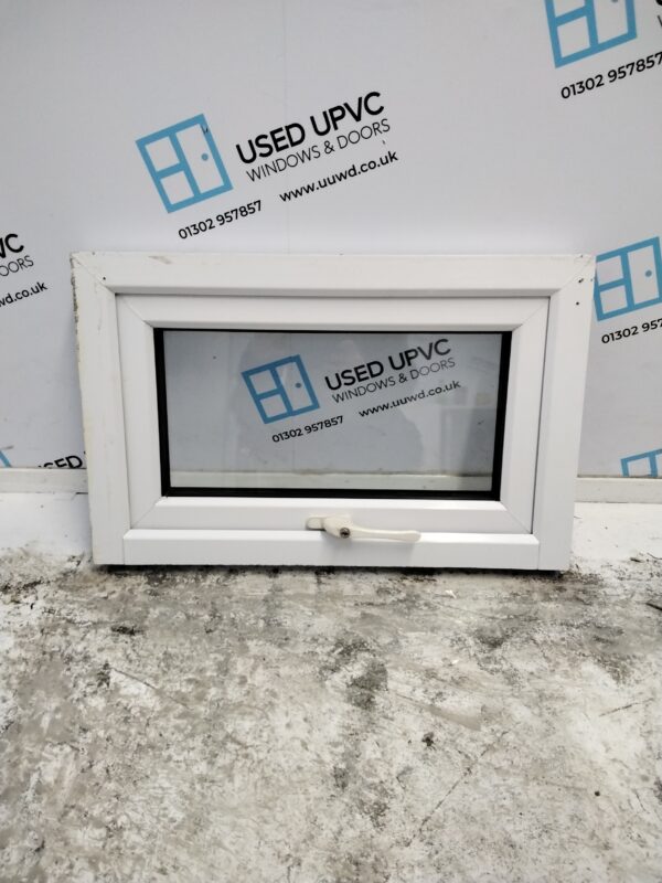 Used White Upvc Window 650mm x 415mm W0376 - Image 2