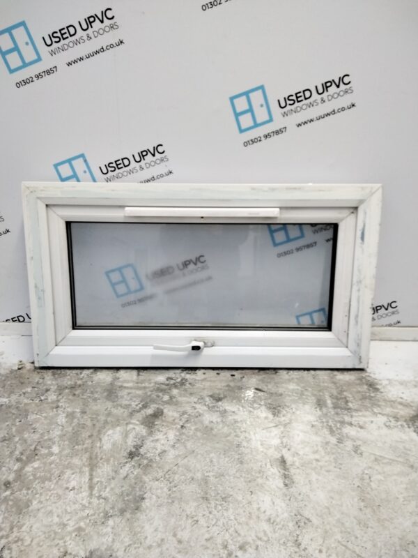 Used White Upvc Window 925mm x 500mm W0275 - Image 2
