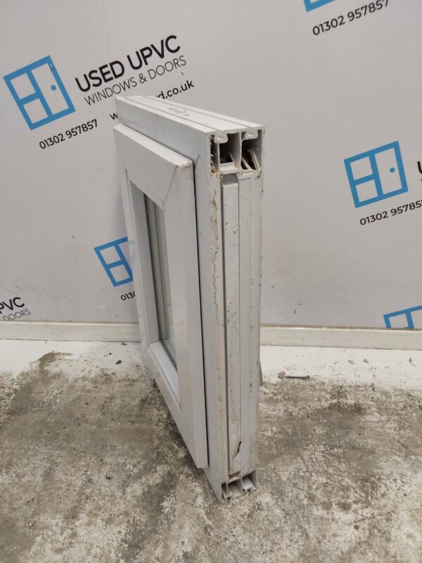 Used White Upvc Window 500mm x 375mm W0410 - Image 4