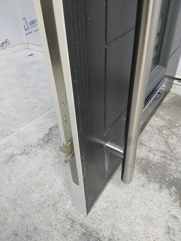 Brand New Anthracite Grey Composite Front Door 910mm x 2100mm ND120 - Image 6