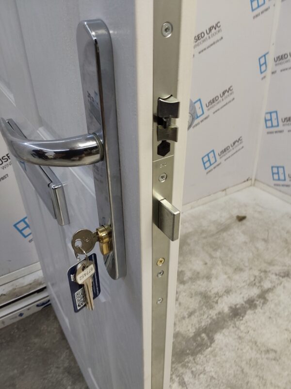 Brand New White Composite Front Door 860mm x 2110mm ND121 - Image 5