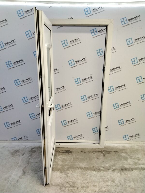 Used White Upvc Front Door 970mm x 2110mm 0251 - Image 3
