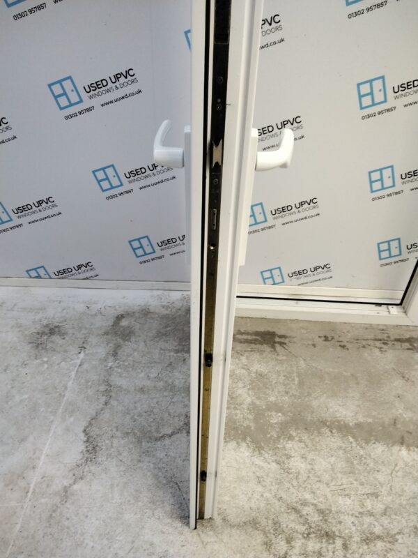 Used White Upvc Front Door 970mm x 2110mm 0251 - Image 5