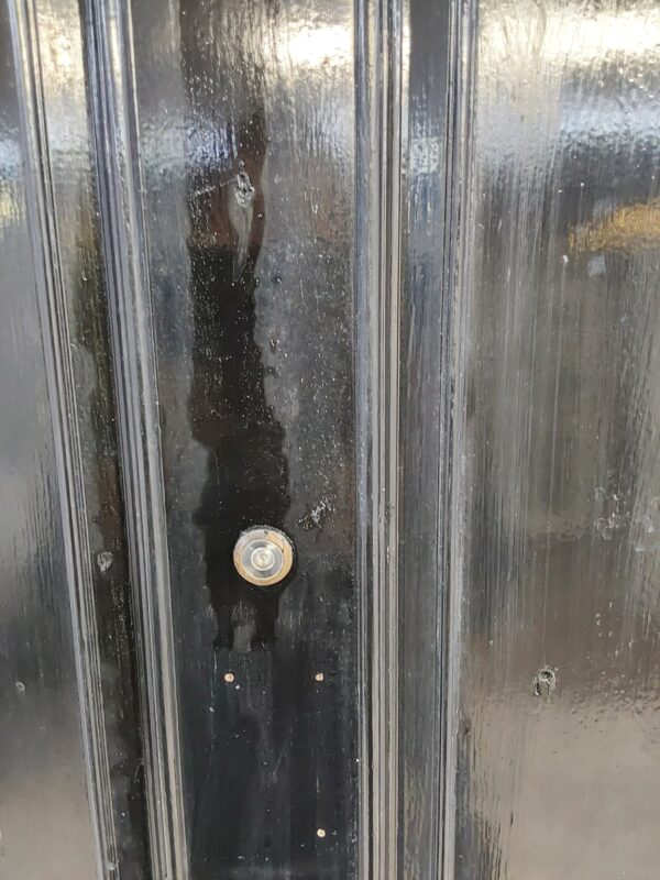 Used Black Composite Front Door 895mm x 2060mm 0323 - Image 4