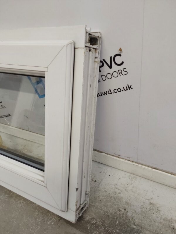 Used White Upvc Window 630mm x 415mm W0415 - Image 4