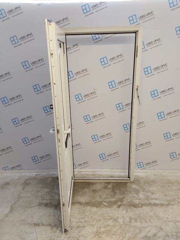 Used White Upvc Front Door 930mm x 2030mm 0591 - Image 3