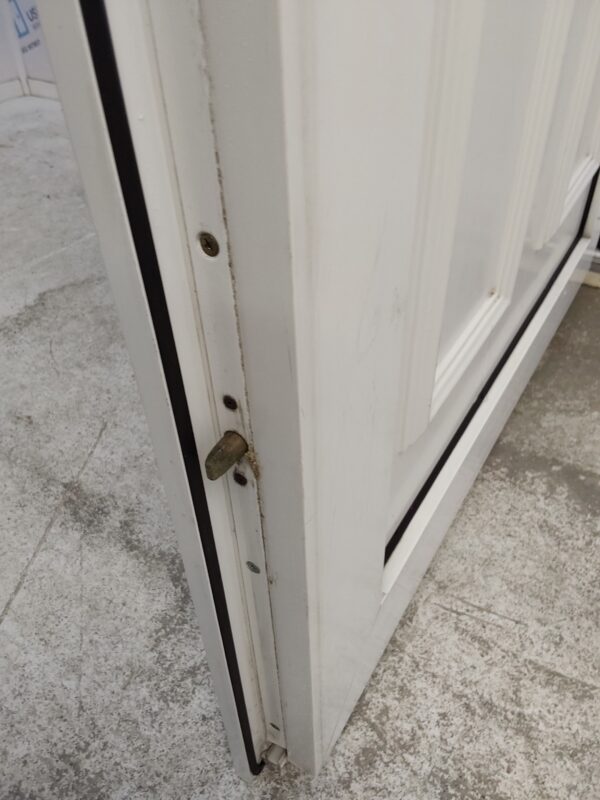 Used White Upvc Front Door 930mm x 2030mm 0591 - Image 8