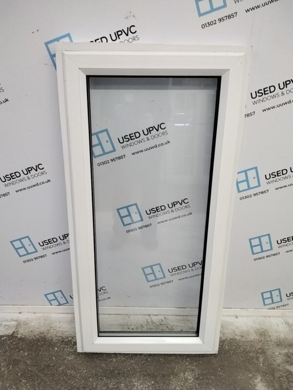 Used White Upvc window 615mm x 1225mm C2050