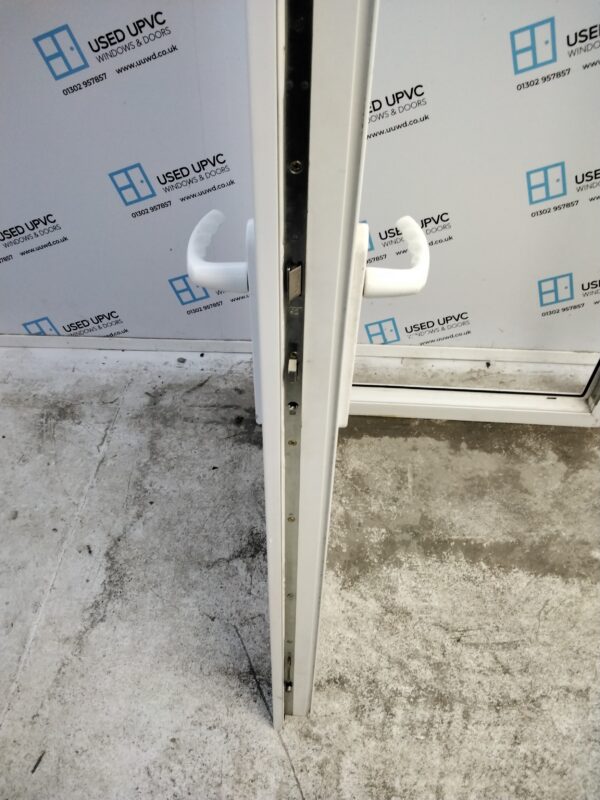 Used White Upvc Front Door 900mm x 2060mm C3D014 - Image 5