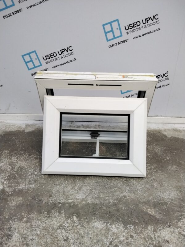 Used White Upvc Window 540mm x 415mm W0365 - Image 3