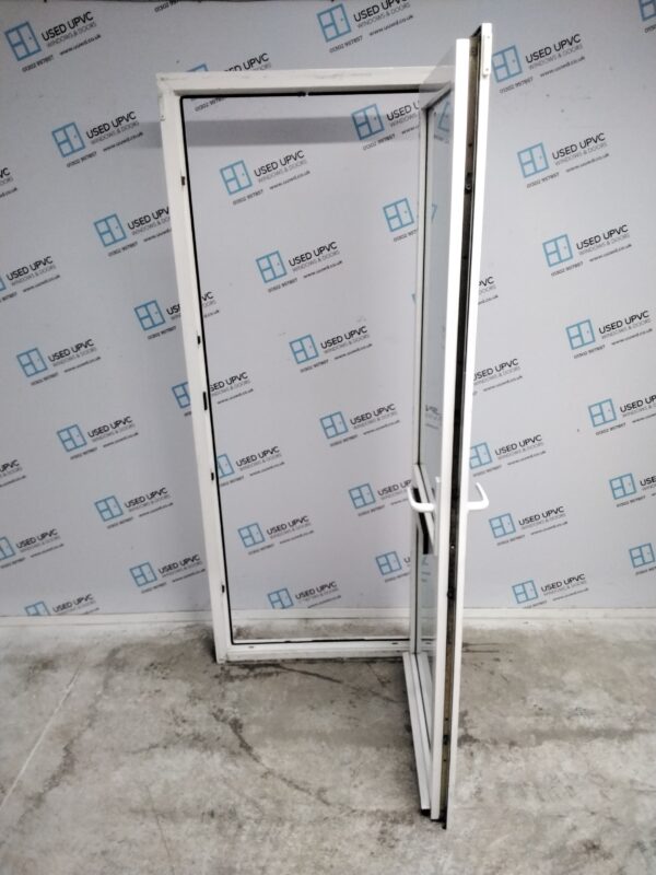 Used White Upvc Front Door 825mm x 2070mm C8D14 - Image 4