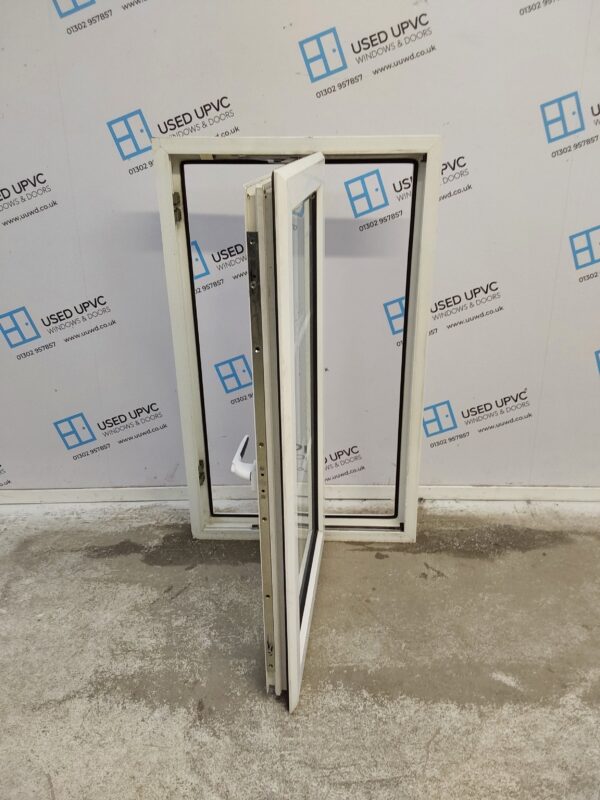 Used White Upvc Window 610mm x 1010mm C2035 - Image 3