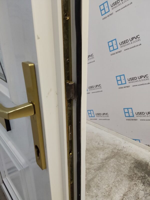 Used White Upvc Front Door 920mm x 2025mm 0334 - Image 7