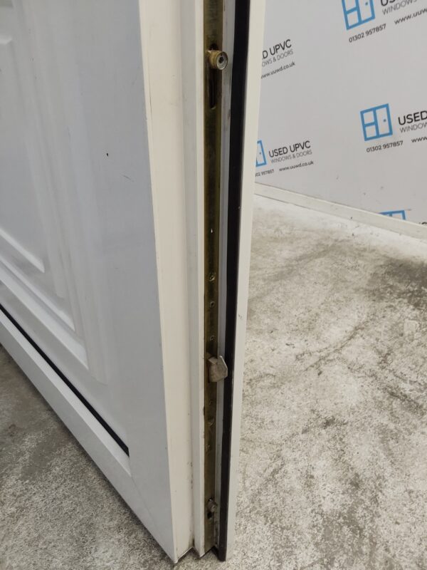 Used White Upvc Front Door 920mm x 2025mm 0334 - Image 8