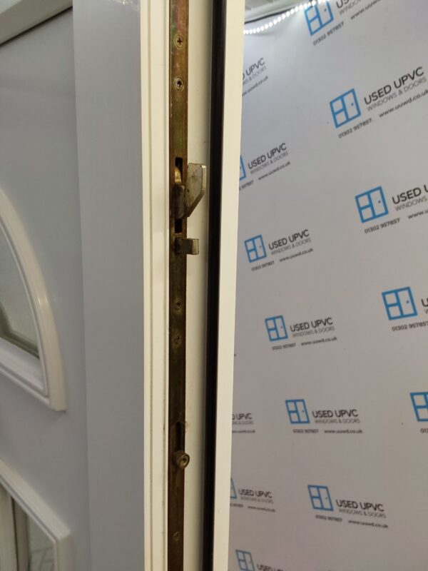 Used White Upvc Front Door 940mm x 2060mm 0276 - Image 5