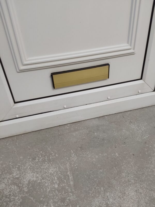 Used White Upvc Front Door 915mm x 2045mm 0405 - Image 4