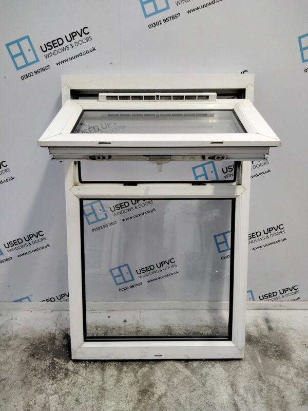 Used White Upvc window 670mm x 1060mm C2102 - Image 2