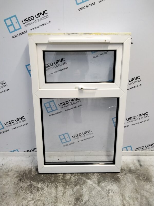 Used White Upvc window 670mm x 1060mm C2102 - Image 4