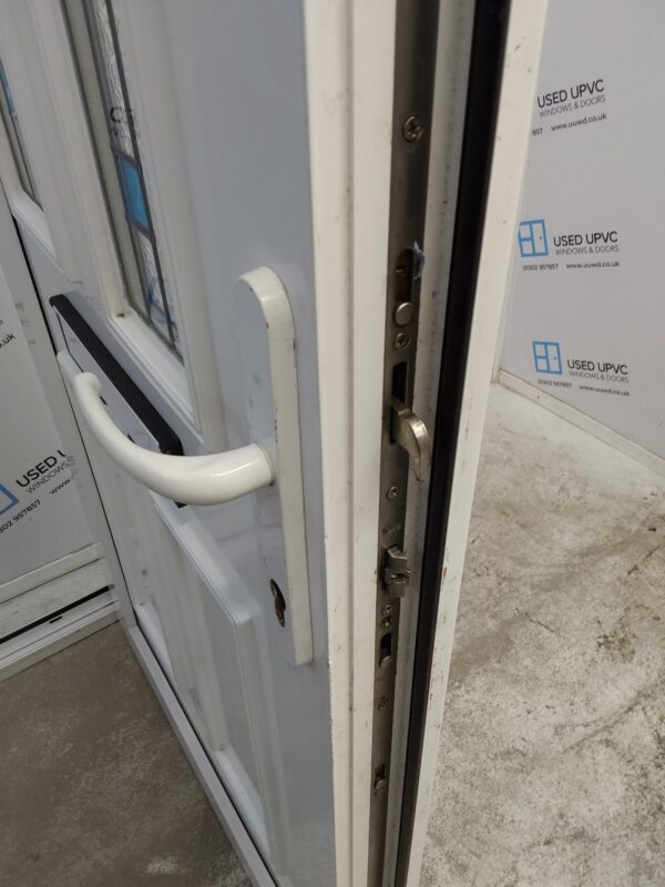 Used White Upvc Front Door 960mm x 2115mm 0085 - Image 5