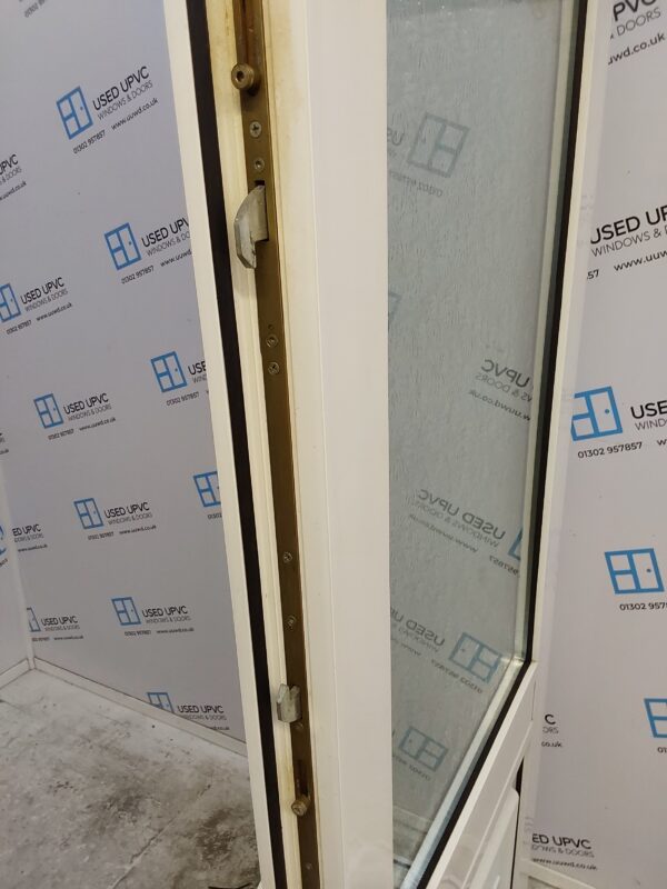 Used White Upvc Back Door 840mm x 2045mm (reduce to 810mm) 0424 - Image 4