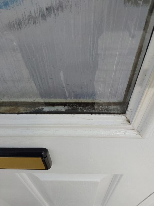 Used White Composite Front Door 920mm x 2090mm (reduce to 2075mm) 0034 - Image 5