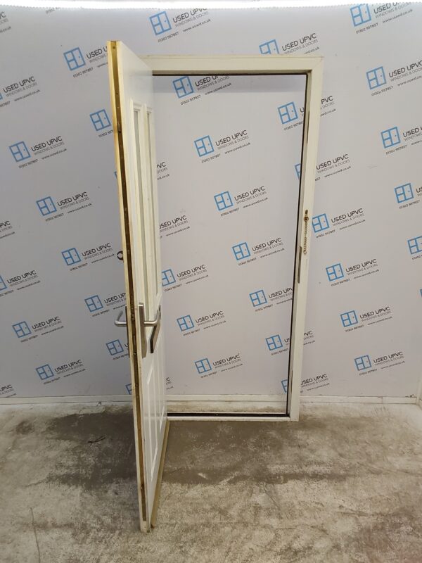 Used White Composite Front Door 920mm x 2090mm (reduce to 2075mm) 0034 - Image 3