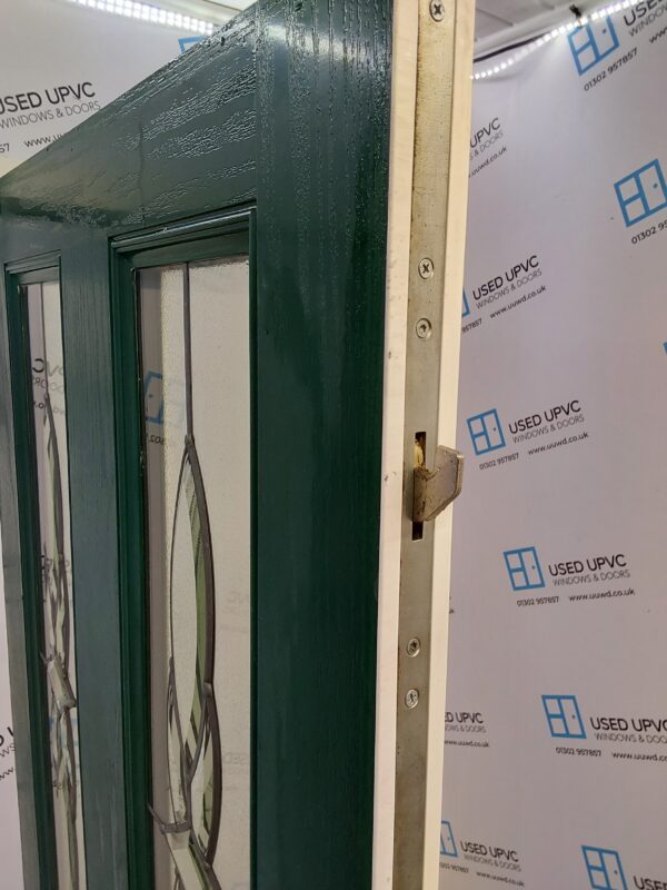 Used Green Composite Front Door 930mm x 2020mm (reduce to 910mm) C1D045 - Image 4