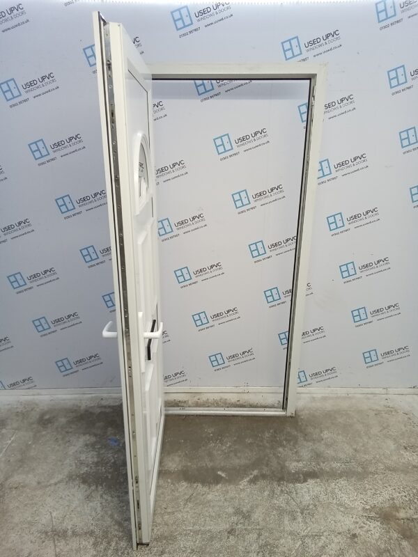 Used White Upvc Front Door 920mm x 2030mm 0094 - Image 2