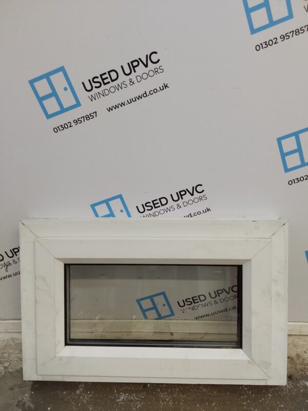 Used White Upvc Window 670mm x 415mm C2B080