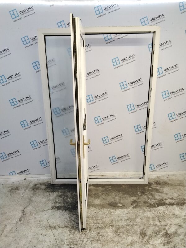 Used White Upvc Front Door And Side Panel 1370mm x 2020mm DS010 - Image 3