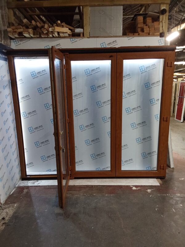 Used Oak Upvc Bi-folding Doors 2790mm x 2420mm BI-FOLD1 - Image 3