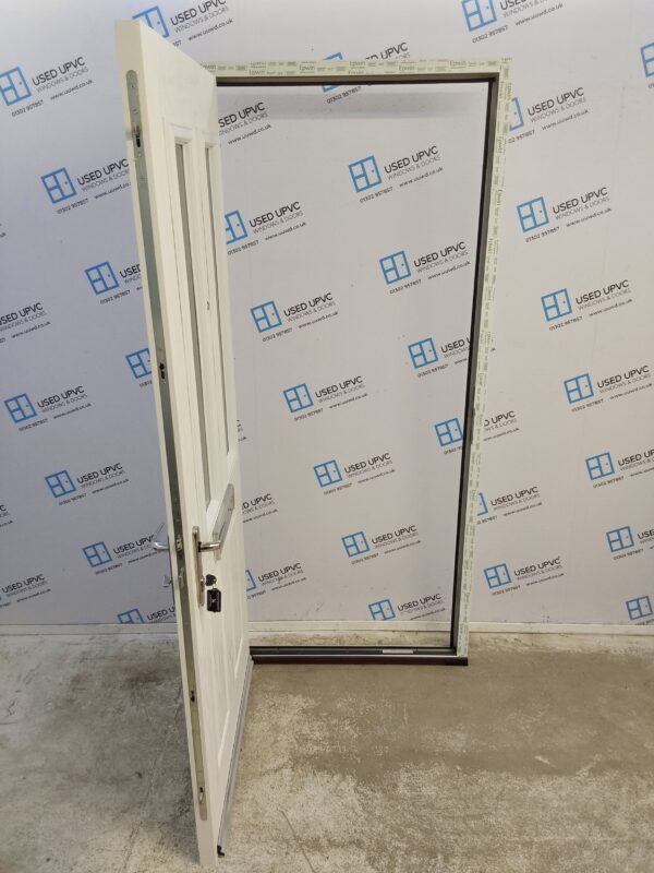 Brand New White Composite Front Door 935mm x 2100mm ND91 - Image 3