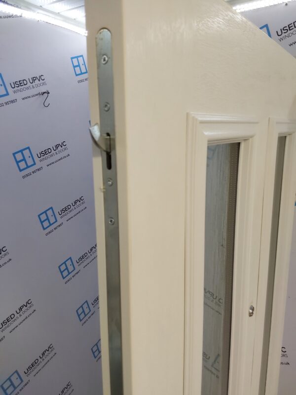 Brand New White Composite Front Door 935mm x 2100mm ND91 - Image 4