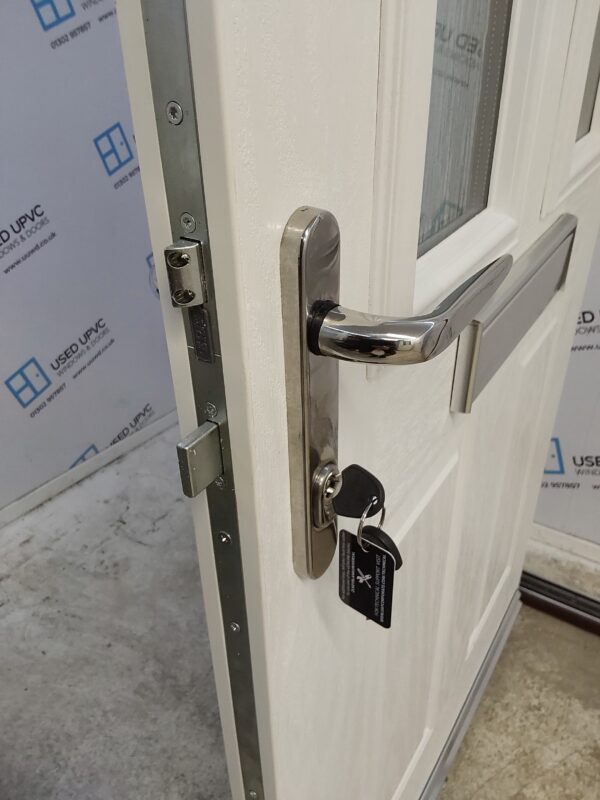 Brand New White Composite Front Door 935mm x 2100mm ND91 - Image 5