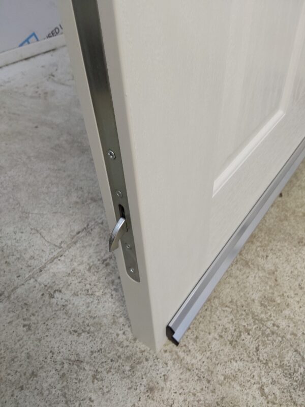 Brand New White Composite Front Door 935mm x 2100mm ND91 - Image 6