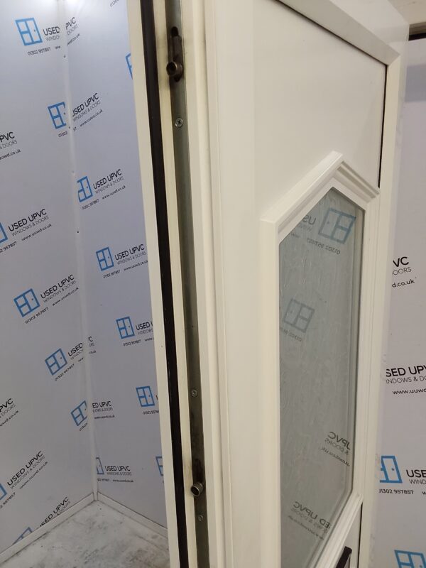 Used White Upvc Front Door 860mm x 2000mm (reduce to 850mm) 0740 - Image 4